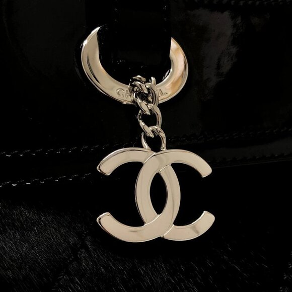 CHANEL A34208 CC CC Mark Paris Biarritz PM Tote Bag Black/SilverHardware - Picture 8 of 12